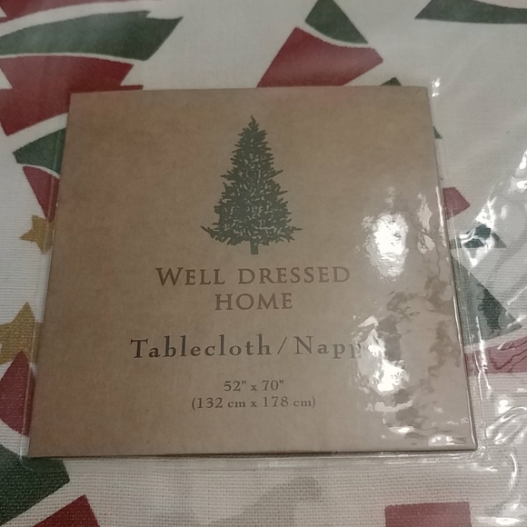 Tablecloth and napkins - Picture 3 of 4